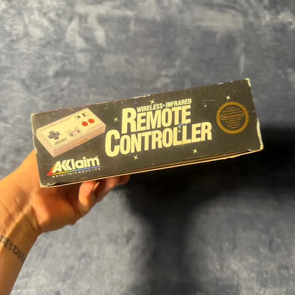 Acclaim Wireless Infrared Remote Controller for Nintendo Entertainment System